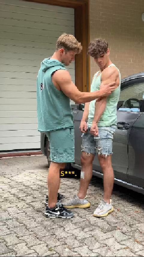Insurance said they’d bring me a car… didn’t say they’d send a hot guy too 😮‍💨 Part 1/2 50% DISCOUNT 😇😈