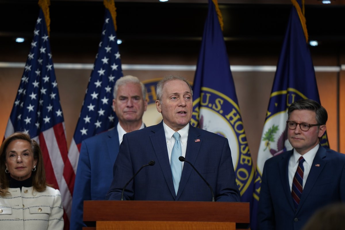 Democrats want to talk about affordability, but under Joe Biden: ⬆️ Gas prices doubled ⬆️ Mortgage rates doubled ⬆️ Inflation reached a 40-year high ⬇️ Real wages declined $3,000 Democrats want you to forget what they did to the economy, but we remember.