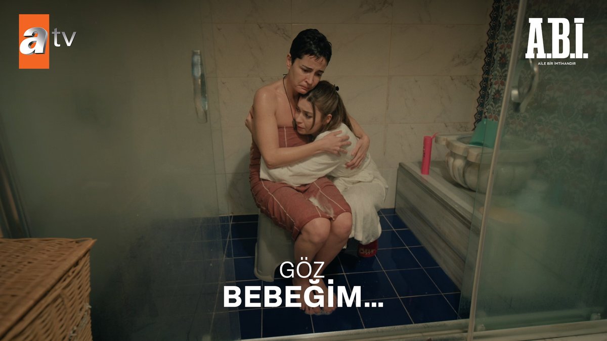 “Sen bir güzel meleksin, her gününde çiçeksin…” Çağla’nın sesinden. 🎶 #AbiDizisi atv