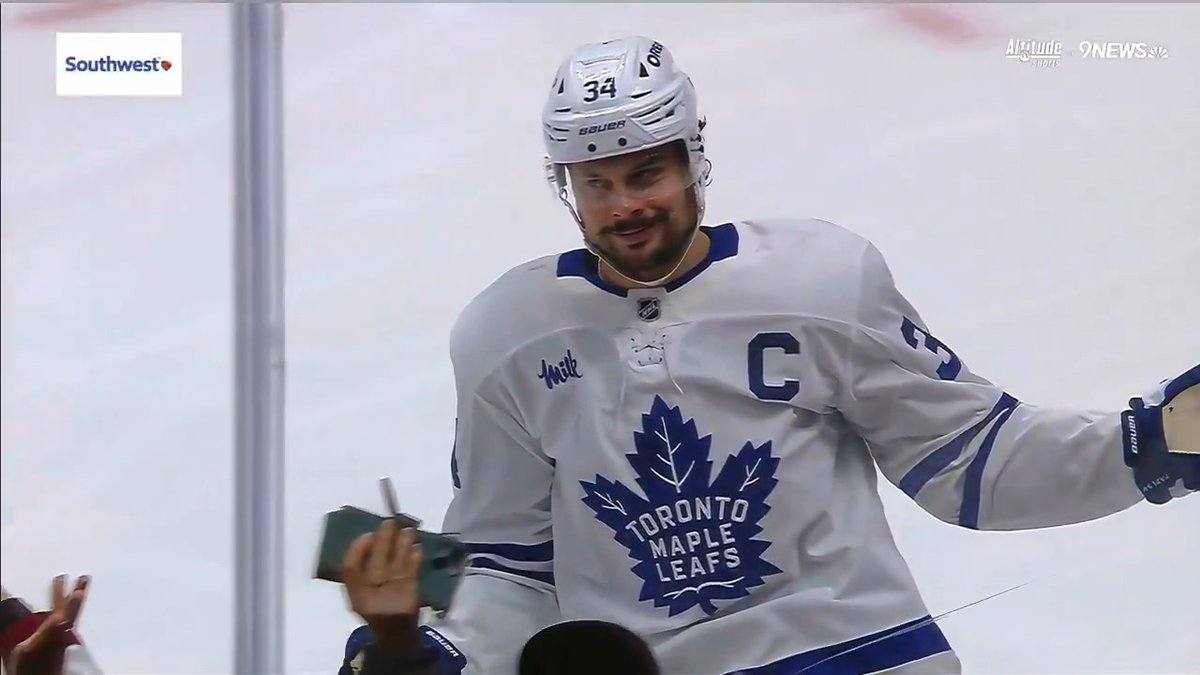 Still thinking about Auston Matthews’ smirk after his sweet snipe in Colorado 😂😏