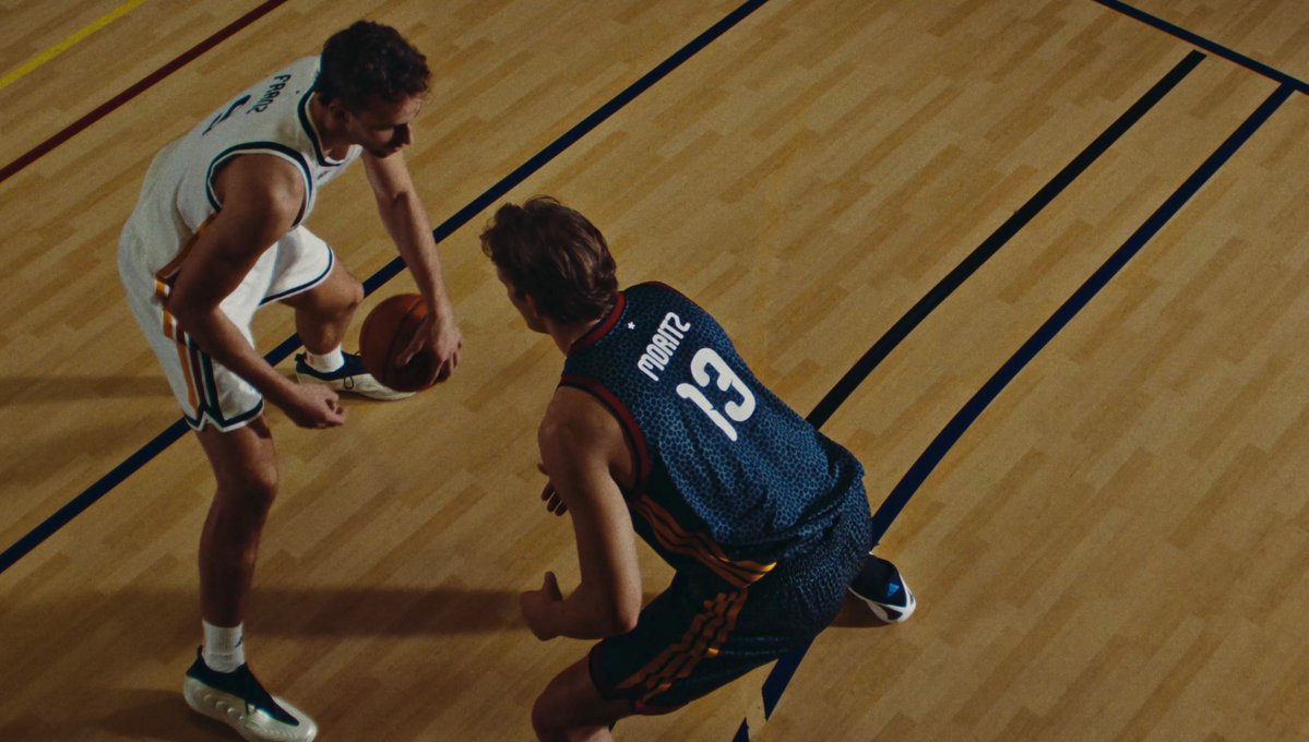 Basketball. On German terms.