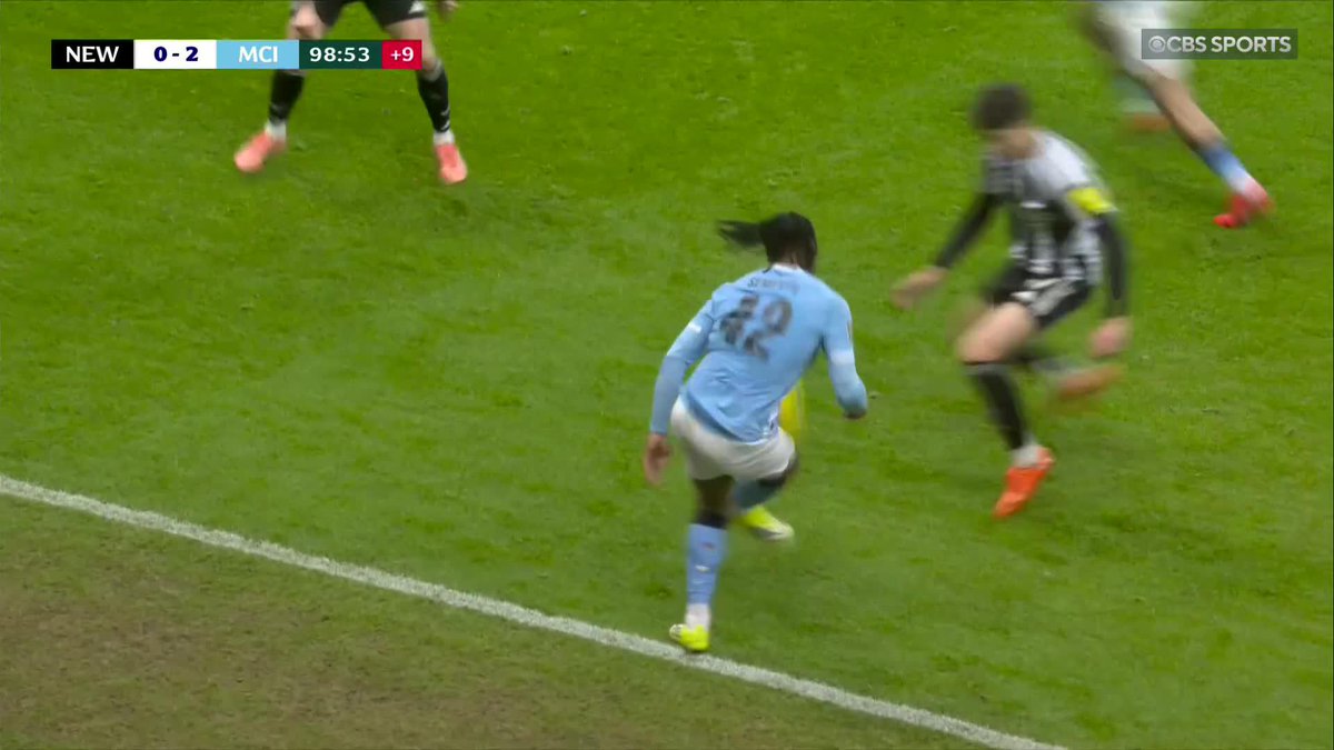 Just filthy from Rayan Cherki 🥵 (via CBS Sports Golazo ⚽️)