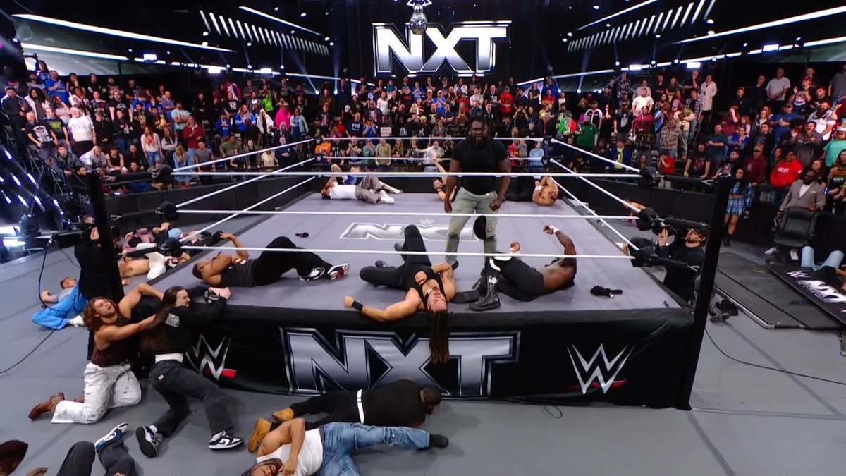 MESSAGE. SENT. With the entire locker room setting their sights on the NXT Championship, it's new signee Keanu Carver who stands tall!! 😱 Keanu Carver