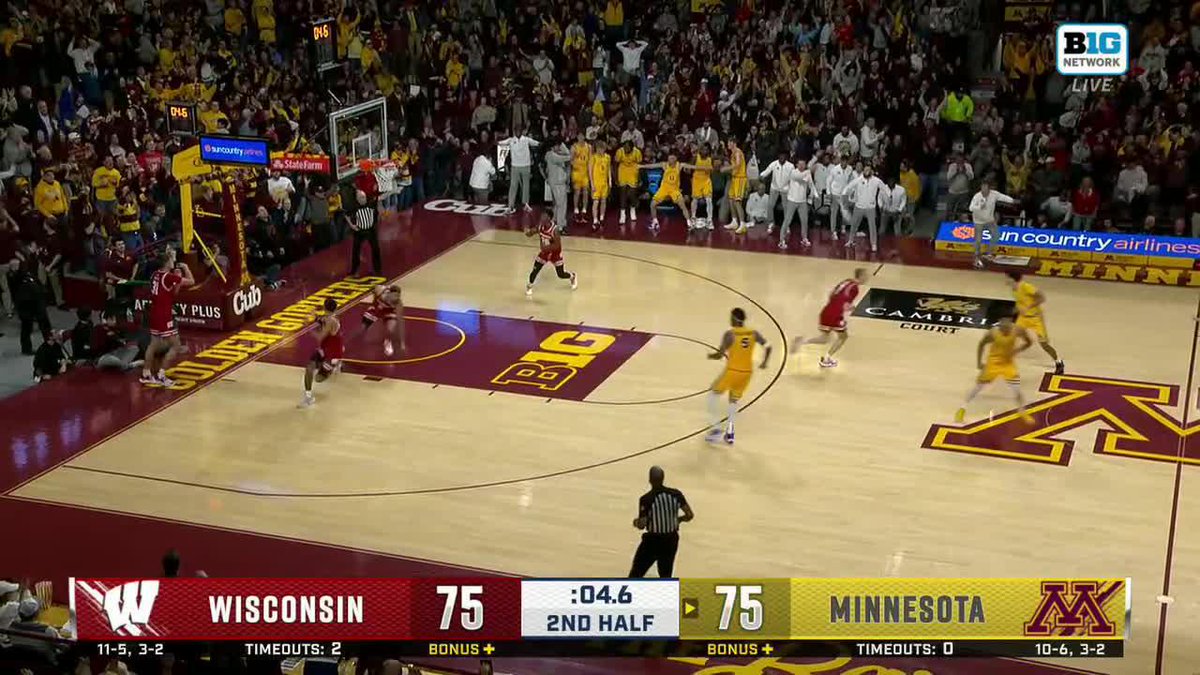 JOHN BLACKWELL AT THE BUZZER. BALLGAME. 📺: Big Ten Network