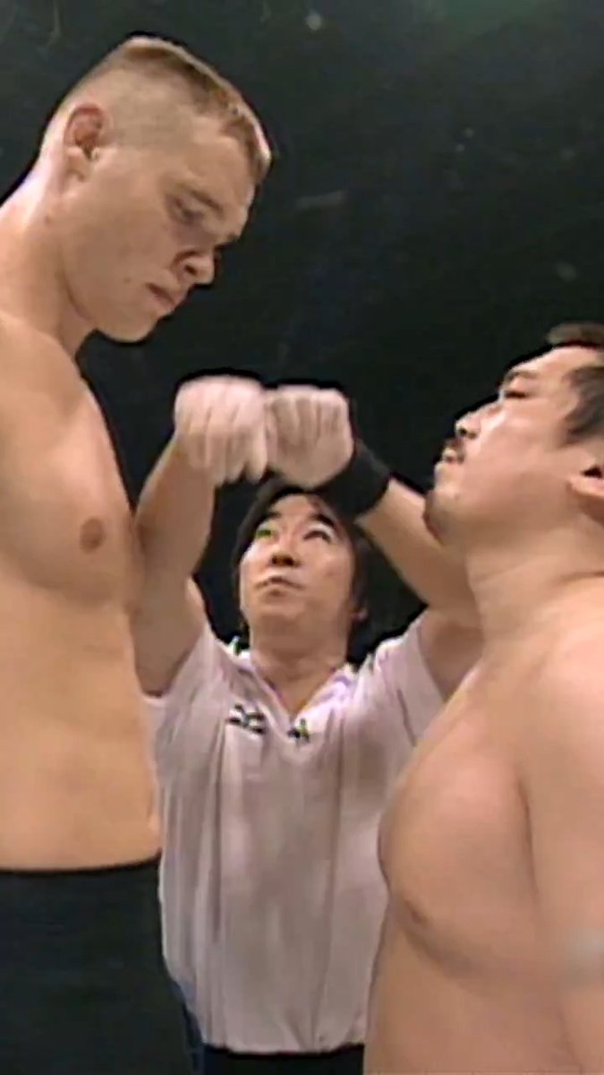 212センチのセーム・シュルトvs 172センチの小路晃！