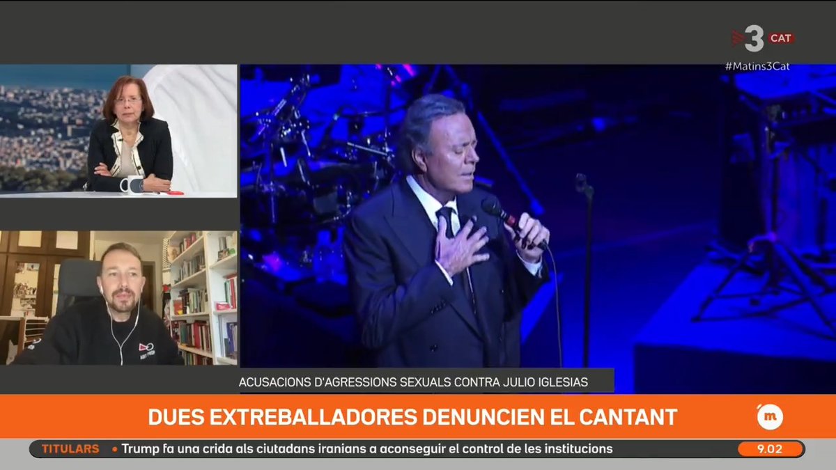 La carrera de Julio Iglesias se construyó con los favores del Franquismo. Era el gran galán ibérico. La propaganda franquista vendió a aquel niño pijo como estrella de la canción y paradigma de la sensualidad masculina