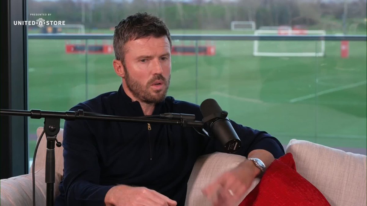 "I'm not getting clouded by the past is great, and that's going to do my job for me" Michael Carrick speaks on the Inside Carrington podcast on his role as head coach of Manchester United 🗣️