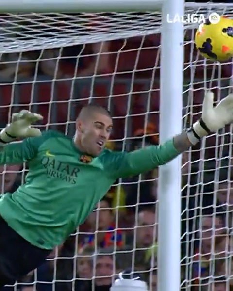 Una leyenda azulgrana. ⭐ ¡Feliz cumpleaños, Valdés! FC Barcelona | LALIGAHistory