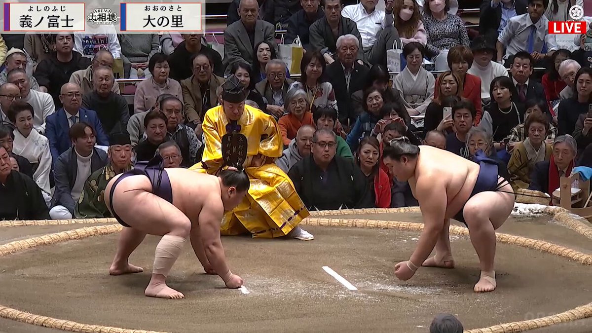 【速報】 ABEMA大相撲 初場所🎍 ▼四日目 義ノ富士⚪️－⚫️大の里 📺見逃し視聴も無料 ------ 【解説】立浪親方（旭豊） 【実況】小出アキラ ©日本相撲協会