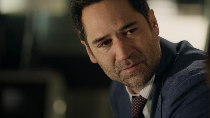 The Lincoln Lawyer returns February 5! On trial for a murder he didn't commit, Mickey must face a relentless DA as he fights to prove his innocence, expose the real killer and save his firm.