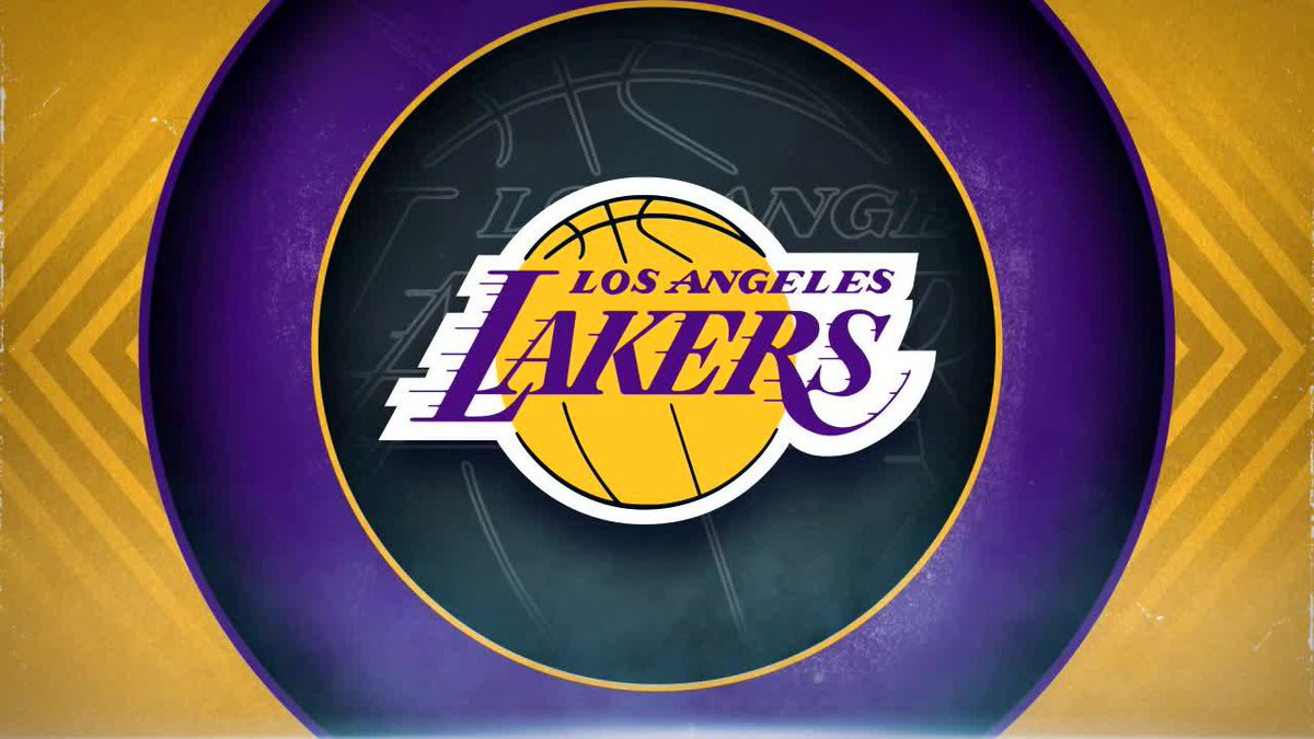 Lou Williams thinks the Lakers should trade Austin Reaves 👀 "Trade him for Jaren Jackson... the Lakers chase championships. They're not into rebuilds or development. They're into banners." Michelle Beadle | Chandler Parsons | Lou Williams