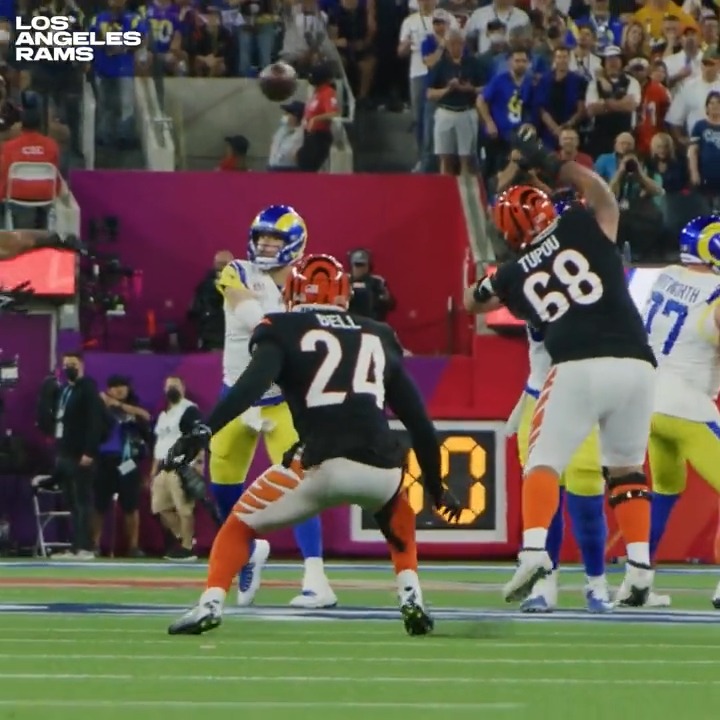 Matthew Stafford letting his massive nuts hang and throwing a no look pass with a Super Bowl on the line