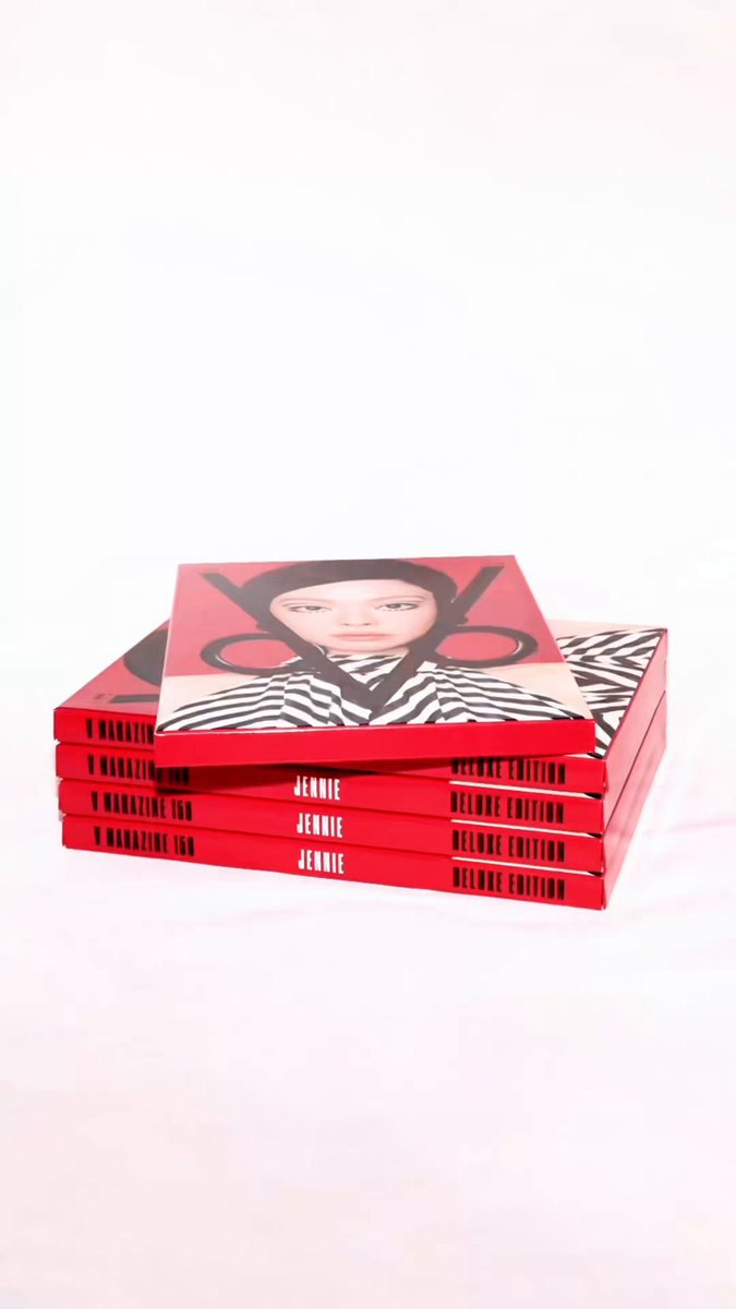 The Spring Preview 2026 Deluxe Edition Box Set, starring JENNIE ❤️ Order your copy at:
