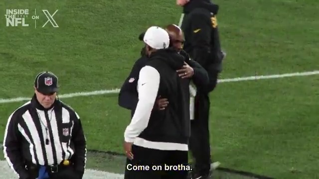 "Let's do right by this game tonight." Mike Tomlin to DeMeco Ryans before his final game in Pittsburgh. 💛 Inside the NFL NFL Playoffs Mic'd Up on X