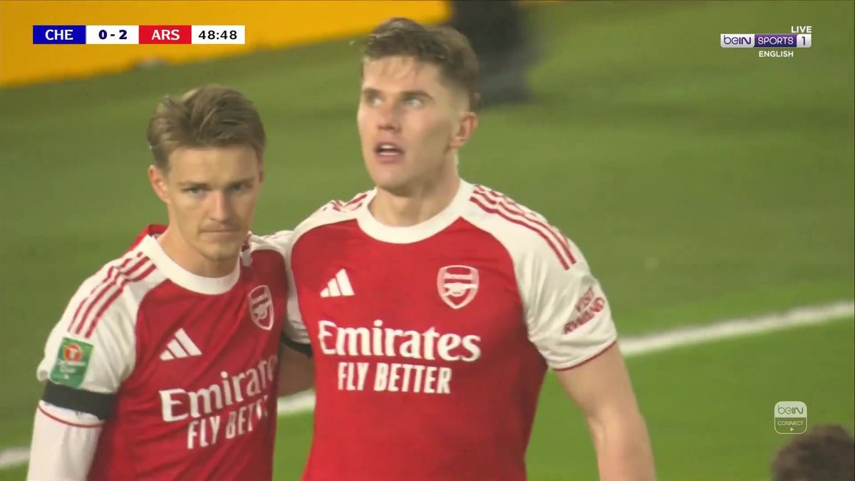 GOAL! Another moment to forget for Sanchez 😩 Viktor Gyökeres doubles Arsenal's lead! #CarabaoCup #CHEARS