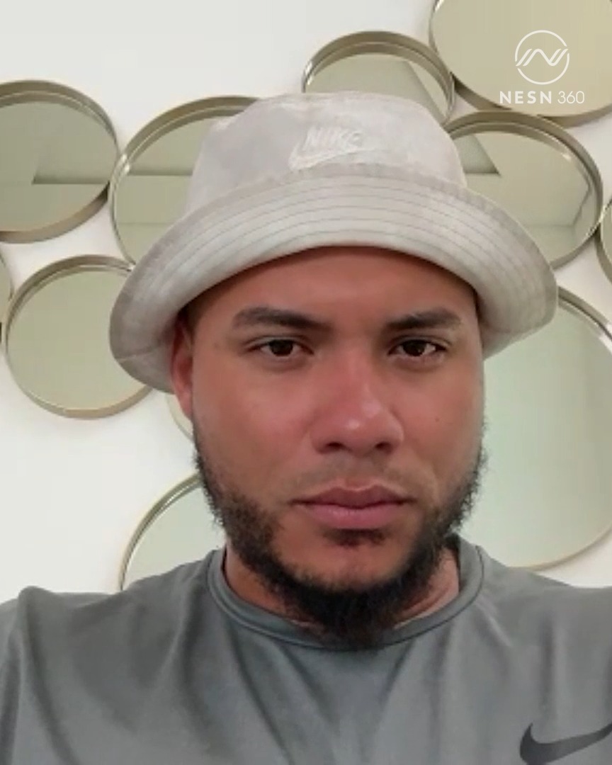 Willson Contreras was asked about joining The Rivalry™️... "I'm not coming to Boston just to like the Yankees. That's not gonna happen. They're probably gonna start hating me when we play against each other." 😈 🔥