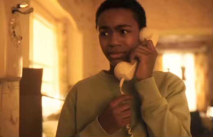 Pennywise prank calling the Hanlons never gets old.