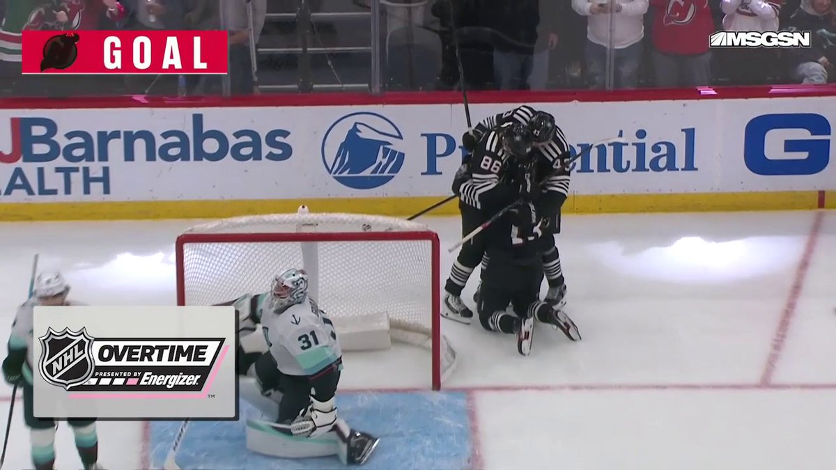 The captain wins it for the New Jersey Devils in Energizer overtime!! 🤩