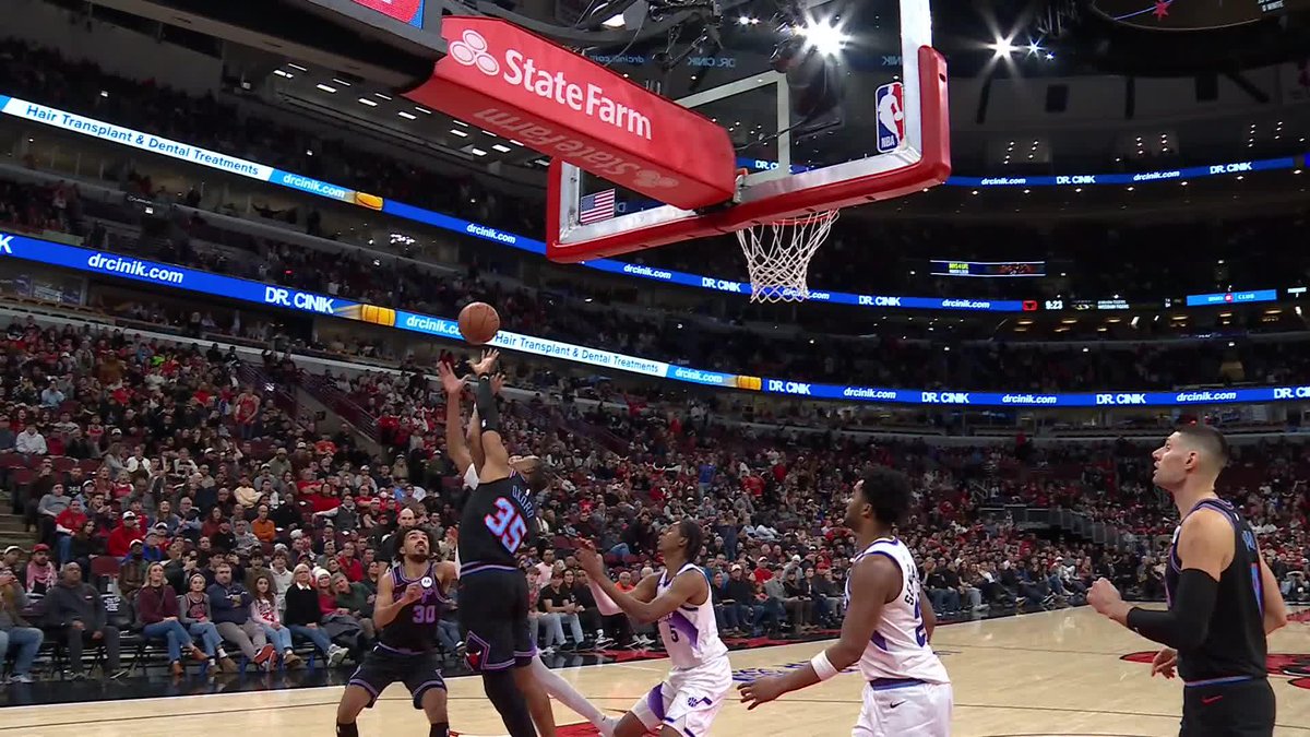 Isaac Okoro's extra effort makes all the difference on the game-winning play.