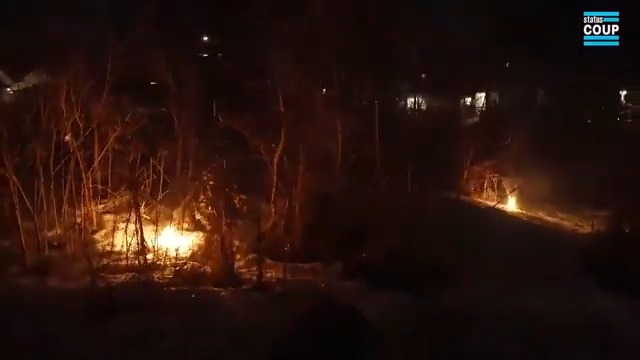 🚨BREAKING: Multiple fires have broken after ICE unleashed ANOTHER ONSLAUGHT of flash bang grenades and chemical gas at unarmed Minneapolis protesters in WAR-LIKE attack. LIVE NOW ⬇️