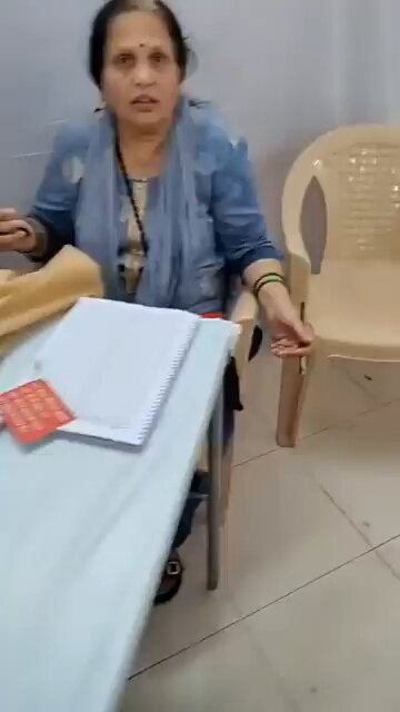 भाजपचा रडीचा डाव सुरू झालाय... चक्क मतदान केंद्रात भाजपा उमेदवारांची नावे लावून प्रचार करत आहेत.. मीरारोड परिसरातील धक्कादायक प्रकार #viralvideo