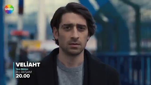 Kimliğini geri kazanmaya çalışan Zafer önemli bir eşiği geçiyor! #Veliaht yeni bölümüyle bu akşam 20.00'de Show TV'de. Veliaht Dizi