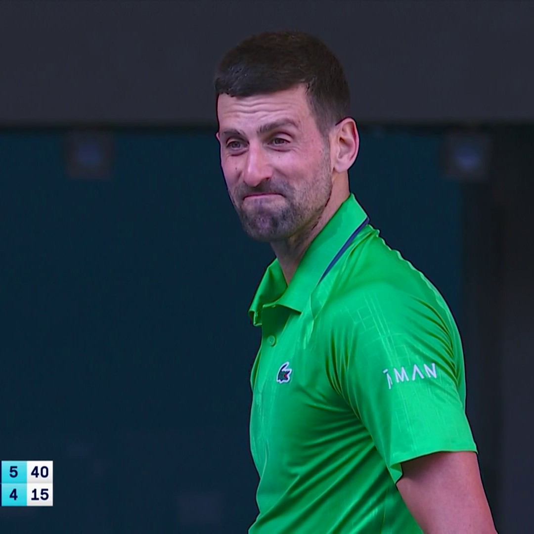 Crowd: “Let’s go Roger!” Novak Djokovic’s response. 😂