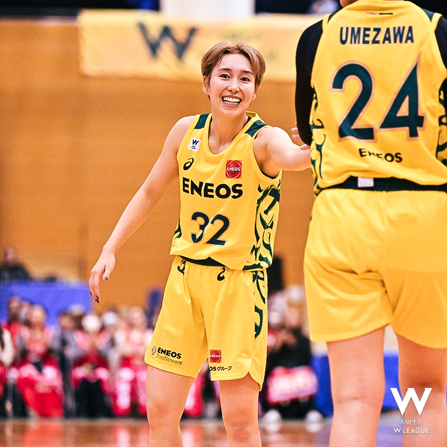 現役最後の皇后杯で掴んだ頂点✨ 光速のスマイルスター 宮崎早織のレギュラーシーズンのプレーをまとめました! レギュラーシーズンも残ること後3週...! ぜひ会場で宮崎選手のプレーを目に焼き付けてください🔥 宮崎 早織 ENEOSサンフラワーズ🌻ENEOS Sunflowers【公式】 #Wリーグ