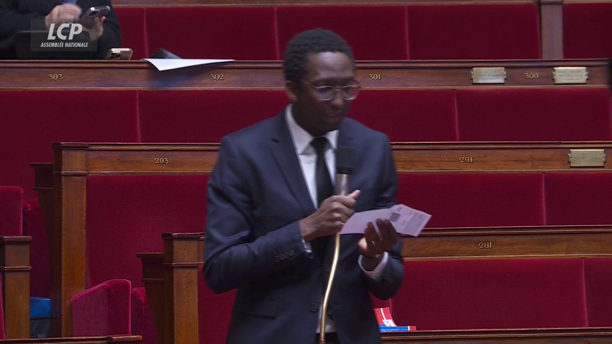 .Hervé Berville et Boris VALLAUD condamnent eux aussi les propos du député RN Frédéric Pierre Vos. La vice-présidente de l'Assemblée nationale Marie-Agnès Poussier-Winsback "s'entretiendra avec la présidente de l'Assemblée nationale sur cet incident". #Budget2026 #DirectAN