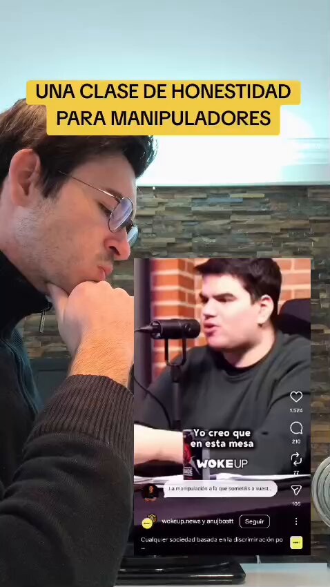 Los manipuladores de Woke Up publicaron un clip mío del debate en RedPill podcast en el que se me escucha decir: "las mujeres podrían votar si aprueban un examen". Casualmente, eliminan el fragmento posterior en el que añado: "igual que los hombres". Aquí va mi respuesta: