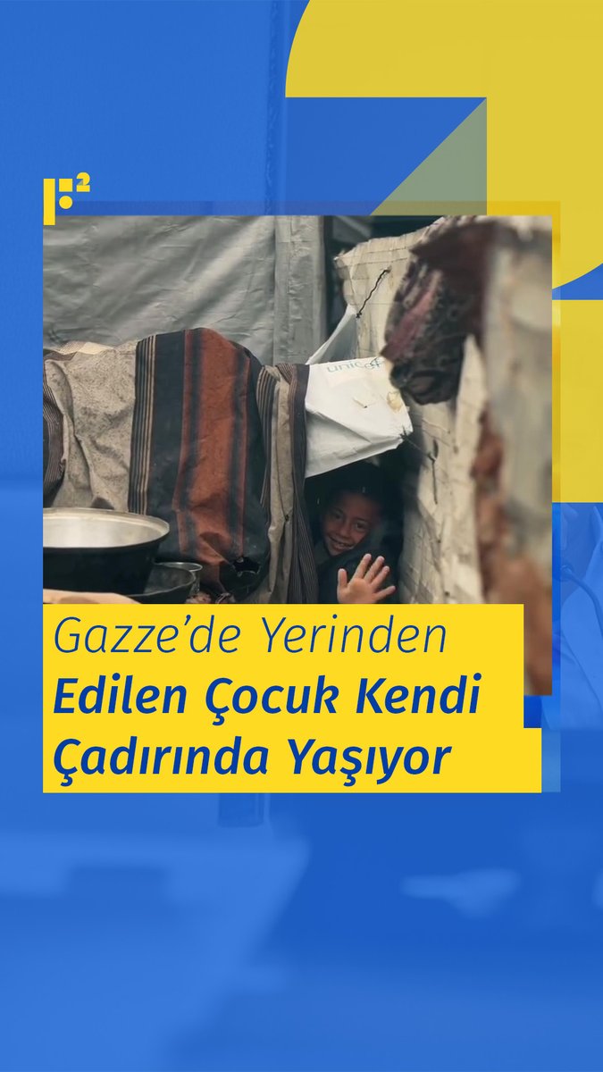 ▪️ Gazze'de saldırılar nedeniyle evlerini terk etmek zorunda kalan binlerce çocuktan biri, ailesiyle sığınacak bir yer bulamayınca kendi imkanlarıyla yaptığı ilkel çadırda hayatta kalmaya çalışıyor.