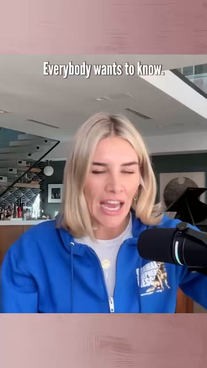 . Erin Andrews addressing the “controversial” coat from Wild Card Weekend 49ers v Eagles 😘 New episode out now!