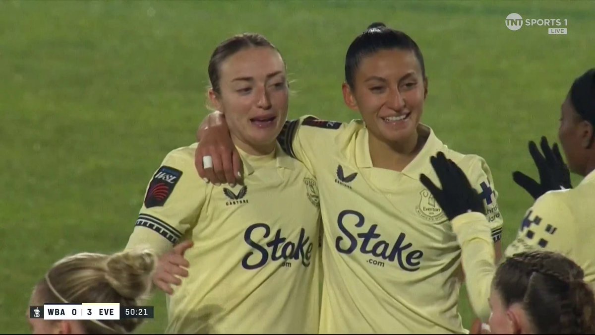 Ornella Vignola with the perfect strike into the top corner as Everton extend their lead 👏🎯 📺 TNT Sports &amp; discovery+ UK
