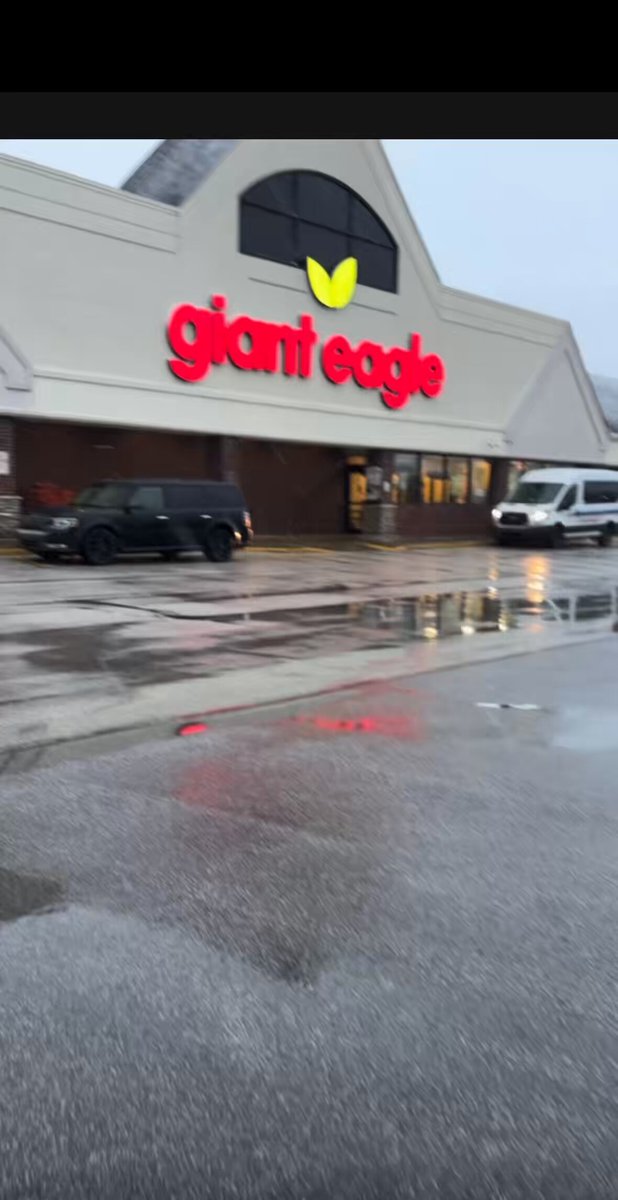 I got you for how easy it is to head to your local Giant Eagle, Inc. to pick up &amp; Get $REKT Become a REKT Millionaire with the Base App with just scanning the QR code. With just a few clicks sit back relax &amp; enjoy your sparkling water of Rekt Drinks &amp; Coin.