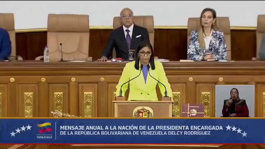🛑 #AHORA | Delcy Rodríguez: "Si algún día me tocase, como presidenta encargada, ir a Washington, lo haré, de pie, caminando, no arrastrada. Lo haré con la bandera tricolor, lo haré con el -Gloria al bravo Pueblo- marcando el ritmo de mi corazón. Será de pie". Así lo expresó Rodríguez en nombre del actual Régimen venezolano, en su alocución de este jueves 15 de enero en la Asamblea Nacional.
