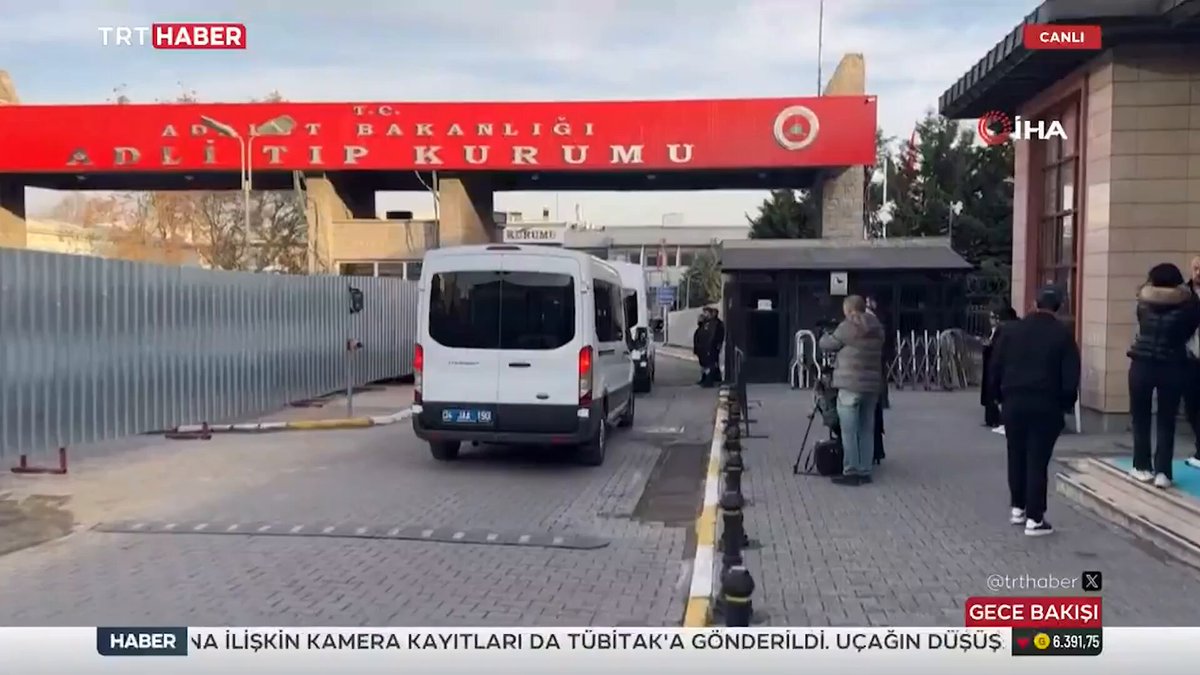 Uyuşturucu soruşturmasında tutuklanan Rabia Karaca, cep telefonunda yer alan fotoğraflardaki özel jetin, Ekrem İmamoğlu ve firari Murat Gülibrahimoğlu tarafından kullanıldığını öne sürdü. Karaca, jette yaşananları ve duyduğunu iddia ettiği konuşmaları ifadesinde tek tek anlattı.