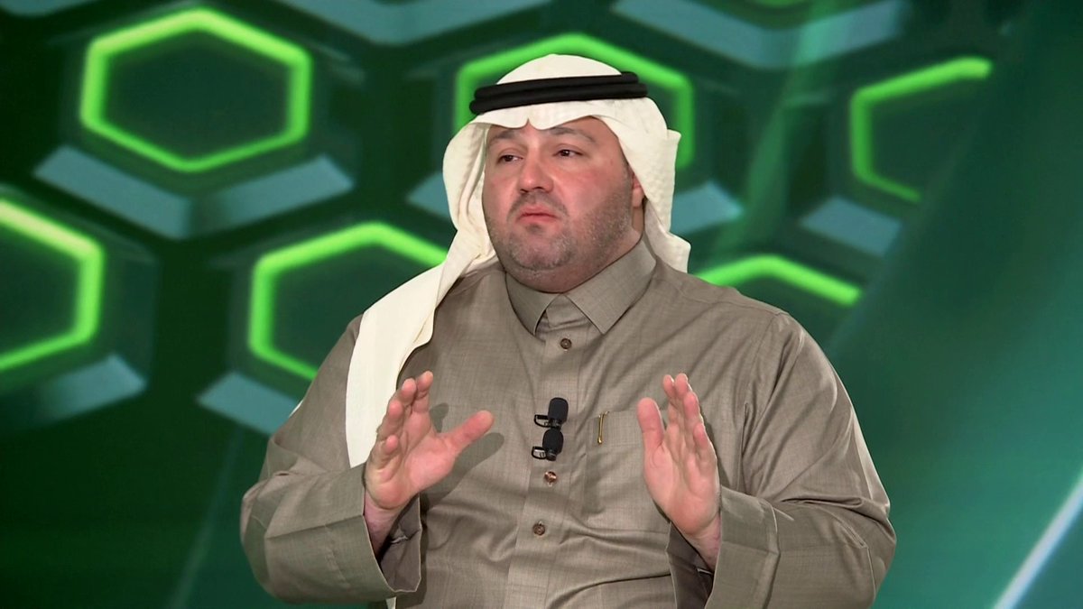 🎥 — أيمن الرفاعي المستشار القانوني: هناك قائمتين للتسجيل واحدة في الرابطة والأخرى في نظام الـ"TMS".. الأولى يمكن التعديل فيها وهذا ما يحدث الآن