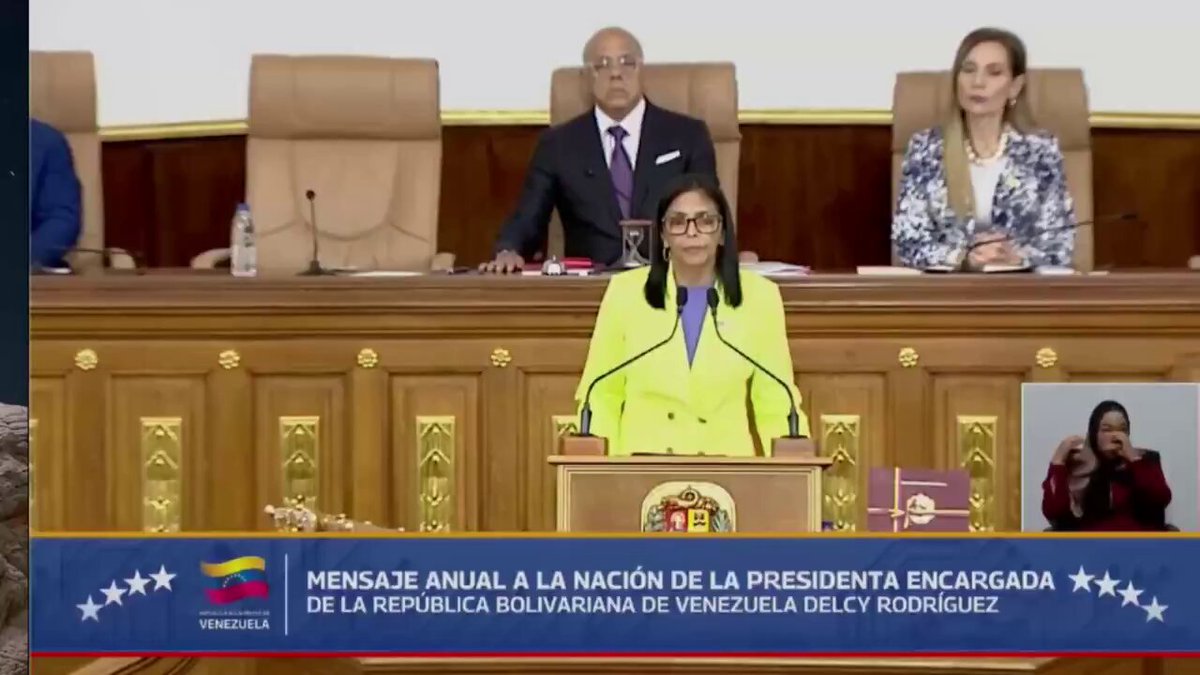 “Si algún día me tocase, como presidenta encargada, ir a Washington lo haré de pie, caminando, no arrastrada… como corresponde como un buen venezolano o una buena venezolana, de pie” - Delcy Rodríguez