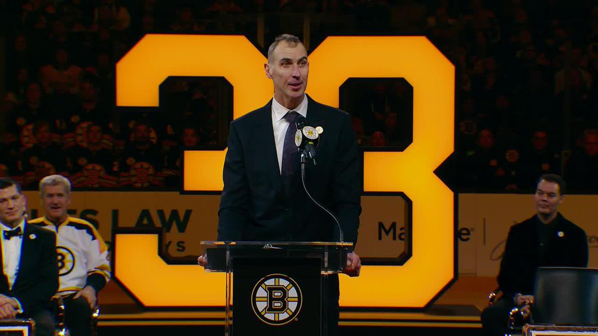 "THANK YOU CHARA" chants are RAINING down at TD Garden ❤️