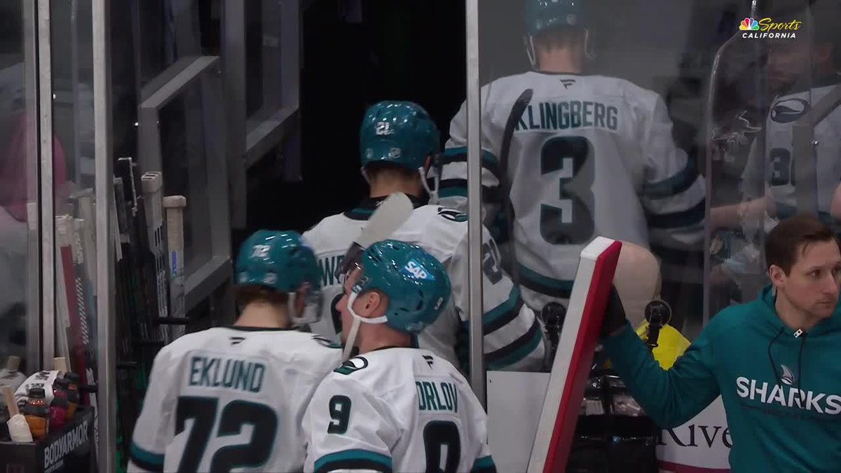 CELEBRINI WINS THE PUCK AND THEN GOES THRU THE LEGS FOR THE ASSIST 😱🚨