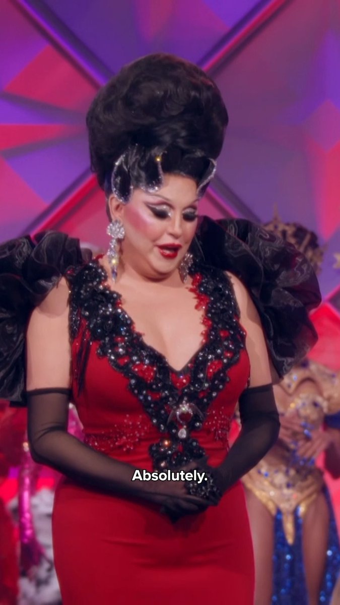 SPOILER ALERT: Your Miss Congeniality and winner of $10,000 courtesy of Shark Home Canada is… 💖 #CanadasDragRace