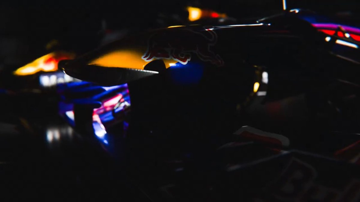 A fresh coat of paint for a brand-new era 🎨 Ford Racing || #RedBullRacing