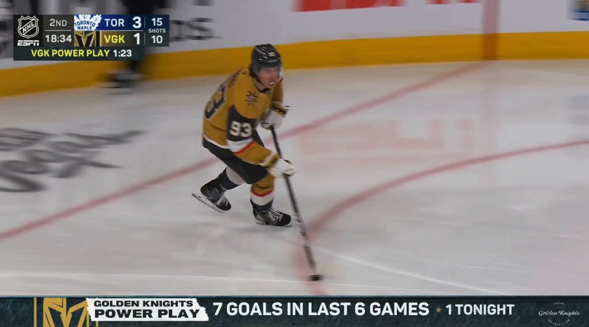 Mitch Marner is currently getting booed on home ice 🫣😅