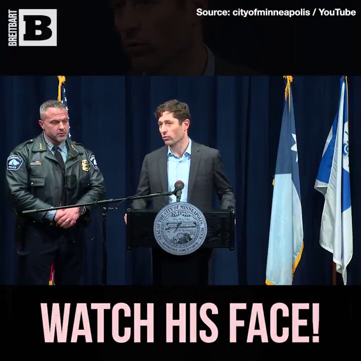 🚨🇺🇸 Meanwhile in Minneapolis Police of Chief doesn’t seem keen when Mayor Frey asks his Police to FIGHT Federal ICE Agents on the Streets. Absolutely wild.