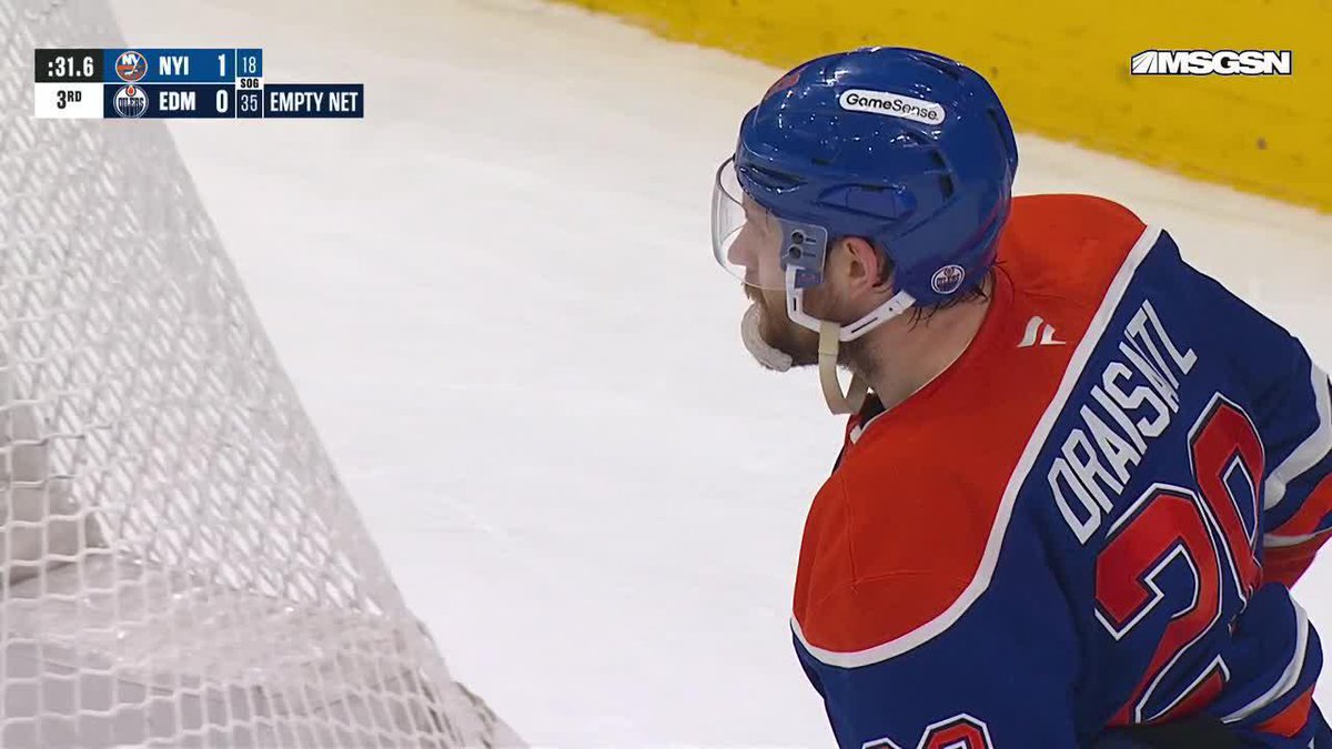 Leon Draisaitl was CENTIMETERS away from tying it late, but the Islanders hold on. 😱 This would have also extended McDavid's point streak that now ends at 20 games ❌