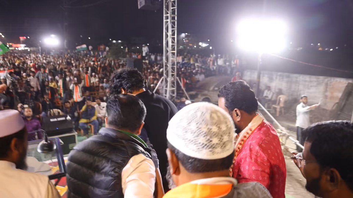 किसी ने नांदेड़ में कहा था कि सत्तार तुम्हारा बेटा ग़फ़्फ़ार हारेगा। अवाम ने उसी सत्तार के बेटे ग़फ़्फ़ार को जिता दिया साथ में पूरा पैनल भी। शुक्रिया नांदेड़ वालों आपकी मुहब्बतों का❤️❤️❤️