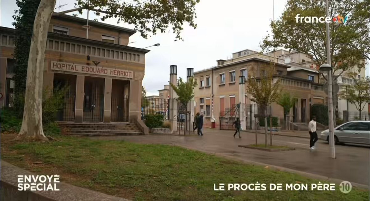 Le reportage est profondément bouleversant, il saisit au ventre. Comme dans tant de féminicides, la violence des hommes laisse derrière elle des enfants privés de leur mère, marqués à jamais. À l’image de ce petit garçon de 9 ans, accompagné dans un programme dédié aux orphelins des féminicides. Ses mots, d’une justesse et d’une douleur immenses, suffisent à tout dire.