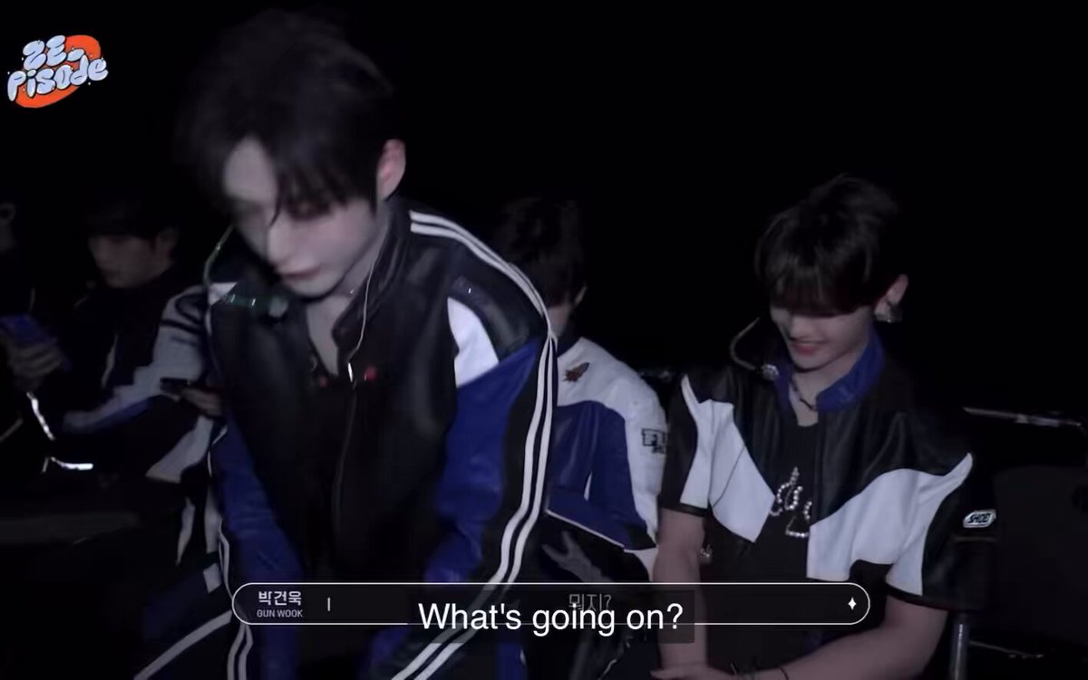 jiwoong sitting on gunwook’s lap and refusing to get off of it 😭🩷