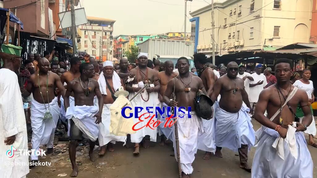 Eletu odibo of Lagos Oye a Mori baba mi A je pe DMX Caesar Silva-Ope Oladipupo