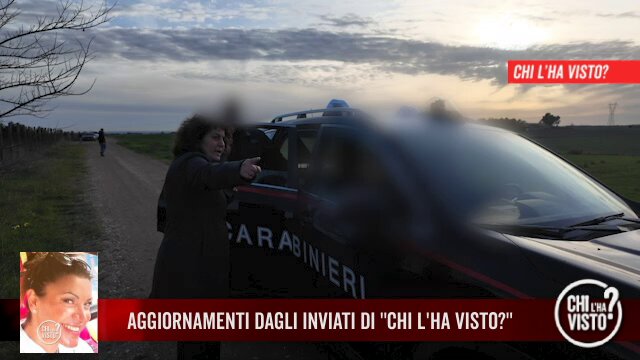 Federica Torzullo: Guanti in silicone trovati da inviata di “Chi l’ha visto?” presso la discarica di #Anguillara dove sono in corso rilievi di Ris e Nucleo Investigativo Carabinieri. Avvisati i militari, che sono intervenuti per repertarli. #chilhavisto→